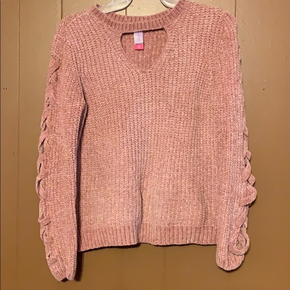 No Boundries - Sweater